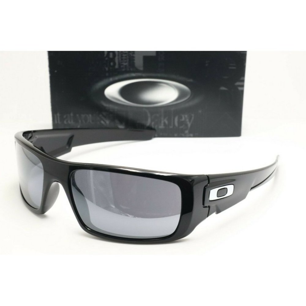 Oakley Crankshaft OO9239-01 Rectangular Black Sunglasses Gray Lenses 60mm
